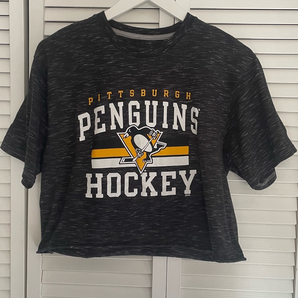 Pittsburgh Penguins Hockey Cropped Tshirt